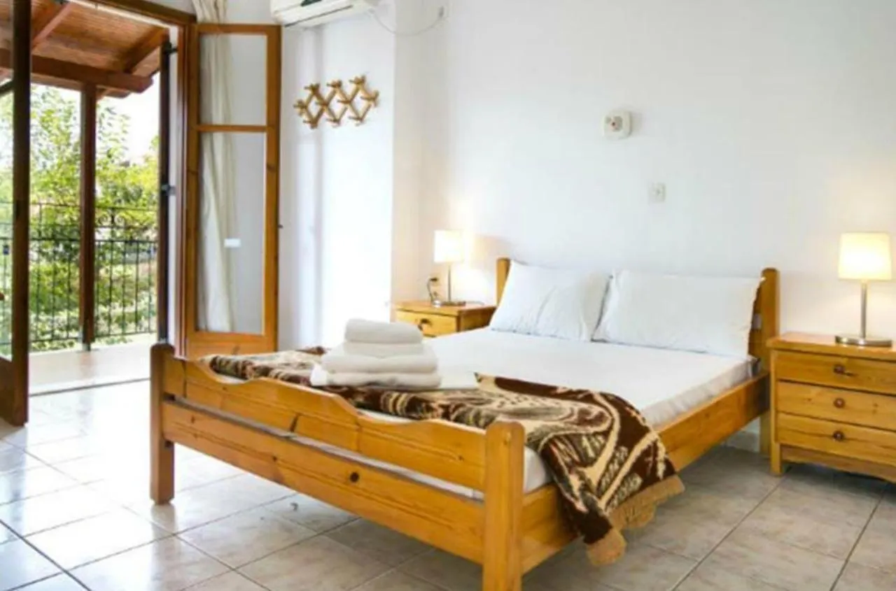 George Studios Skala  Otel Skala (Kefalonia)